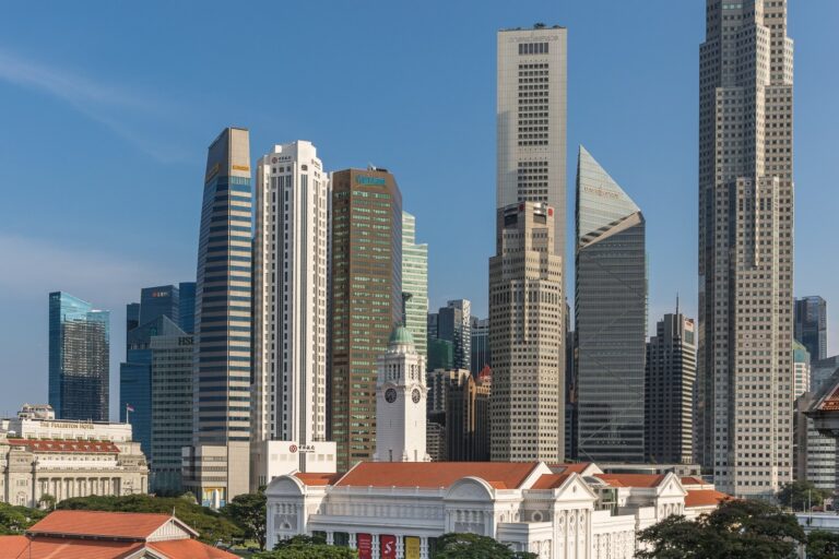 Singapore revises residency scheme to attract more investors