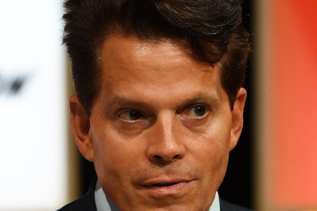 Scaramucci Calls Bankman-Fried Madoff of Crypto at Fraud Trial