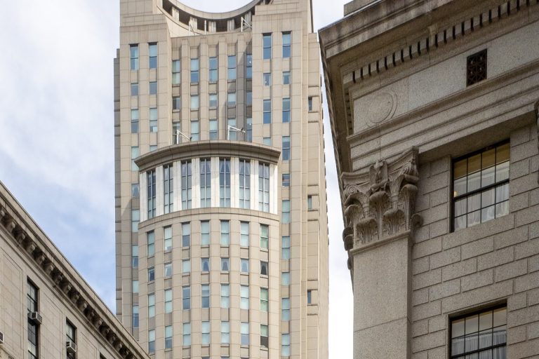 FTX Founder Bankman-Fried Sentenced to 25 Years for Fraud