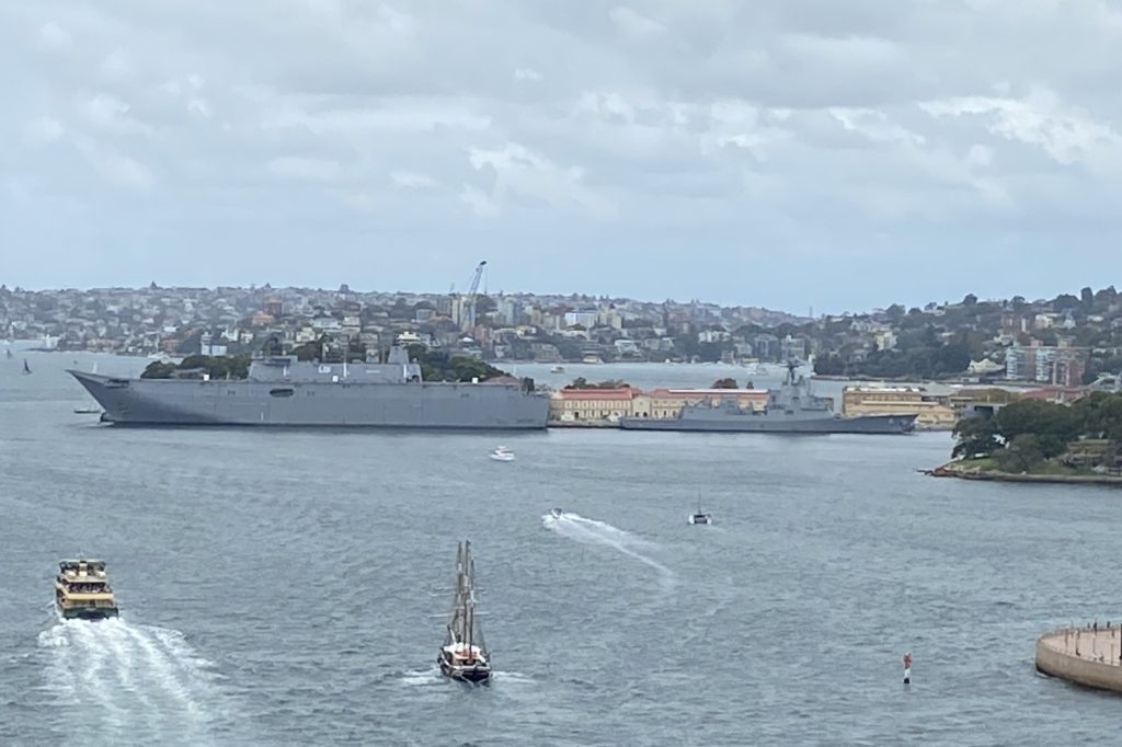 Australian Navy Ship Disrupts New Zealand Internet Services