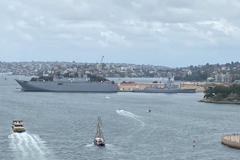 Australian Navy Ship Disrupts New Zealand Internet Services