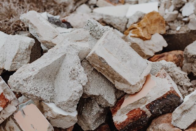 Tingri County Quake Caused by Normal Faulting in Stretched Crust Rescuers search through collapsed buildings in Tingri County after a 7.1 magnitude earthquake struck the region.