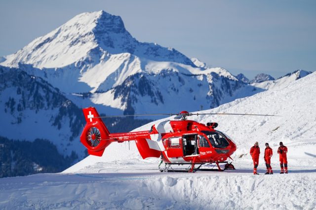 Peru Helicopter Crash Renews Focus on Soviet-Design Mi-17 Safety Wreckage of a Mi-17 helicopter lies on an Andean slope near Cusco after the October 29, 2025 crash that killed three.