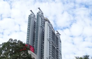 Two more international banks tied to Huawei technologies case HSBC Main Building in Hong Kong's Central district, headquarters of HSBC Asia-Pacific