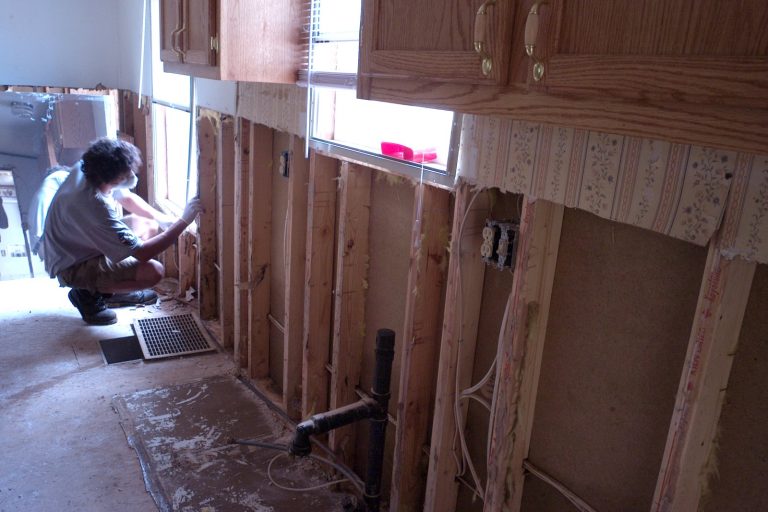 Michigan Residents Share Flood Experiences After Lacking Insurance Coverage