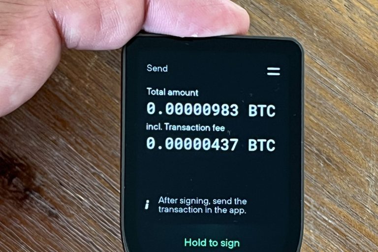 QuantRate Releases Free AI Crypto Bot as Bitcoin Trades in Narrow Range