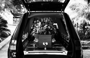 Pope Francis Public Viewing Opens at St. Peter’s Basilica Mourners file past Pope Francis’ simple casket inside St. Peter’s Basilica under Michelangelo’s dome.