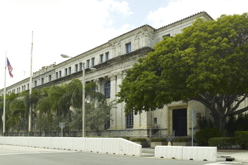 Ex-Coral Gables attorney starts 10-year term for crypto fraud