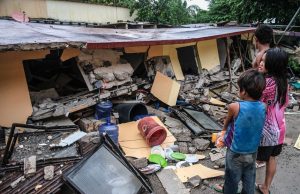 Philippines Earthquake Kills 37, Survivor Recalls Home Swaying Philippines Earthquake Kills Survivor Recalls Home