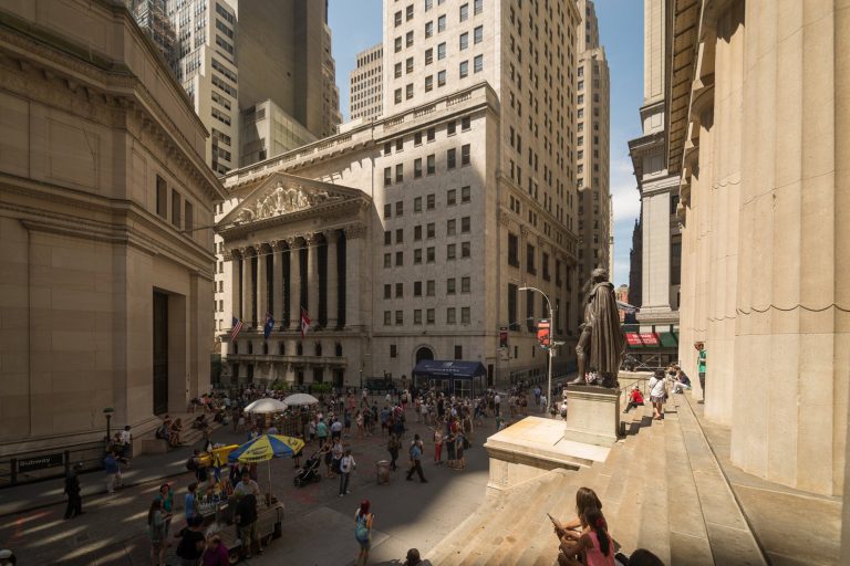 Securitize Lists on NYSE, Tokenizes $295M Stock on Solana, Avalanche