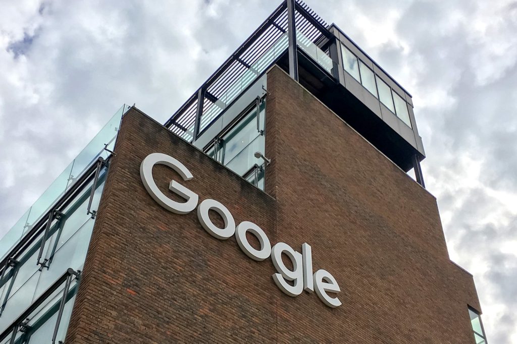 DuckDuckGo Blocks YouTube Ads After Google Price Hike