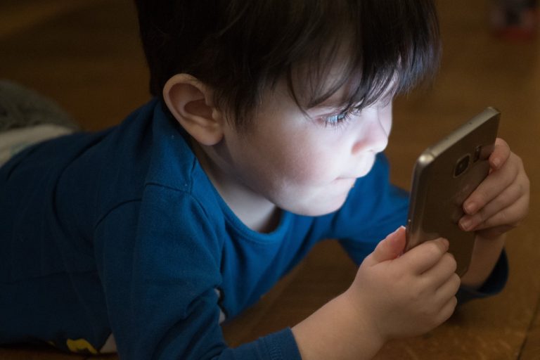 New Research Highlights Rising Internet Addiction Debate