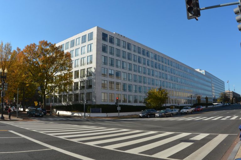 NHTSA Data and Standards Shape US Speeding Regulations