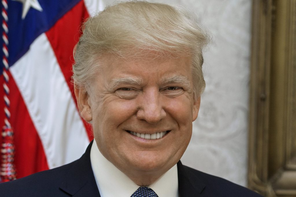 Cowboys-Giants Fake YouTube Stream Leads Viewer to AI Trump Crypto Scam