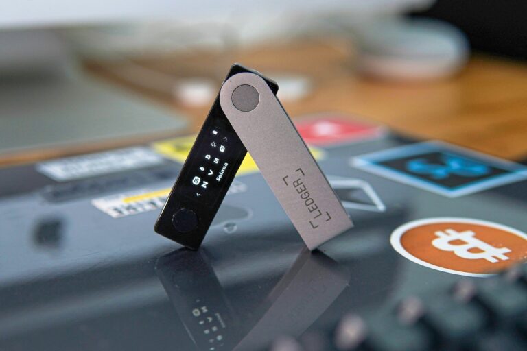 Singapore police say $3.5M lost via tampered Ledger hardware wallets