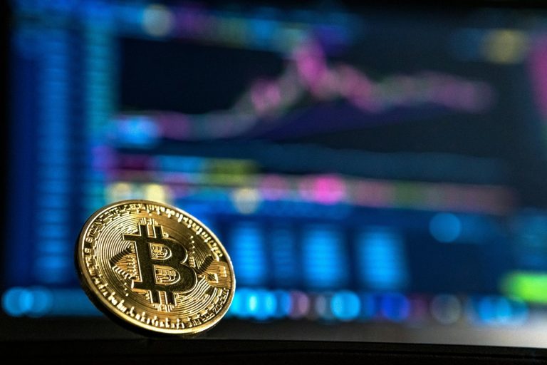 Bitcoin Surges Past $84,500 as Market Momentum and Institutional Buying Accelerate